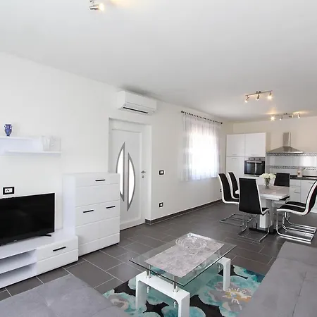 Mondelaco Apartment Rovinj