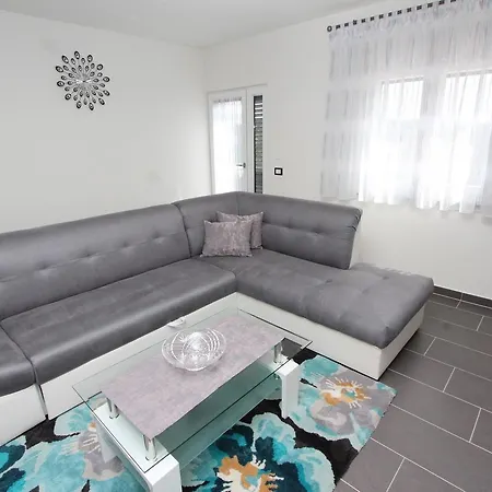 Mondelaco Apartment Rovinj