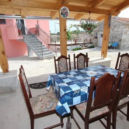 Mondelaco *